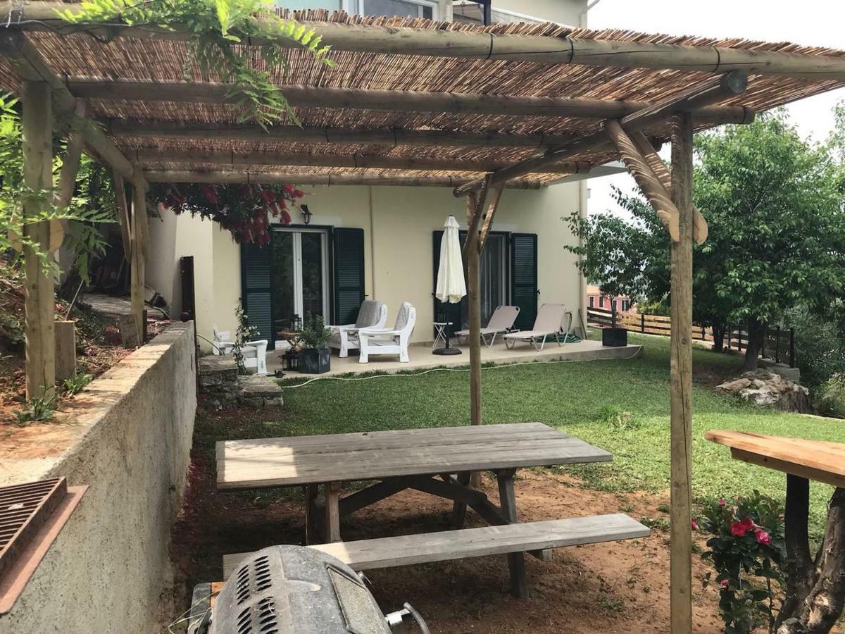 Chez Nikos Villa Kompítsion Exteriör bild